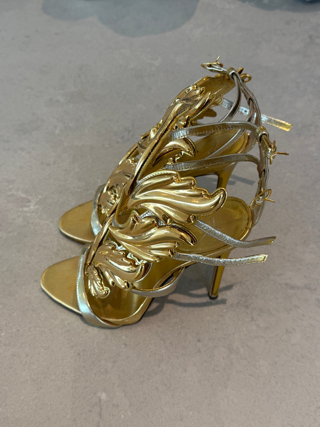Giuseppe Zanotti Gold Cruel Summer Heels